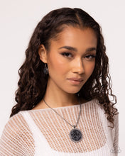 Load image into Gallery viewer, Pendant Paradox - Black #E570