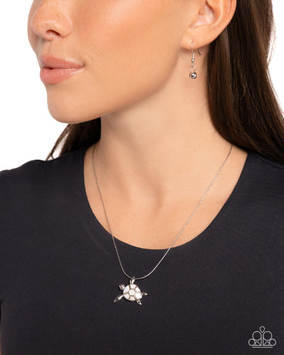 Sea Turtle Statement - White #N630