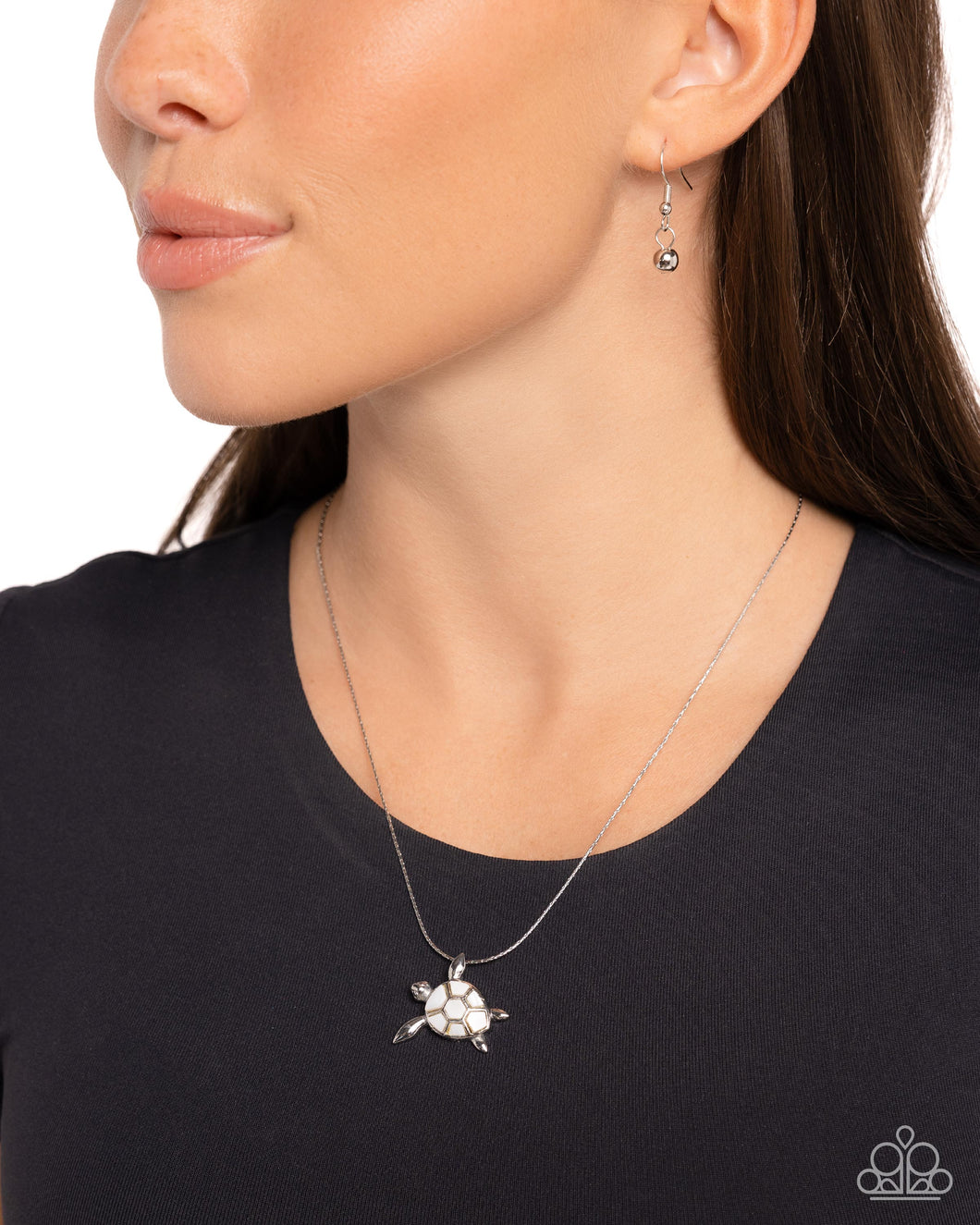 Sea Turtle Statement - White #N630