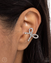 Load image into Gallery viewer, Convincing Charm - White #E775