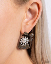 Load image into Gallery viewer, Sonata Shimmer - Brass #E823