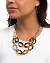 Load image into Gallery viewer, Patterned Presto - Brown #N538