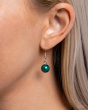 Load image into Gallery viewer, Distinguished Desire - Green #N687