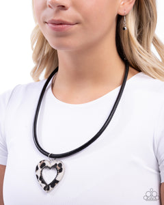 Ferocious Flirt - Black #N703-2