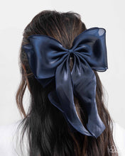 Load image into Gallery viewer, Streamlined Serenade - Blue