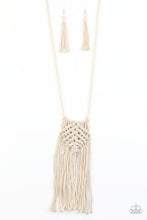 Load image into Gallery viewer, Macrame Mantra #N346