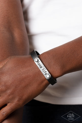 Love Life - Black #B048-2