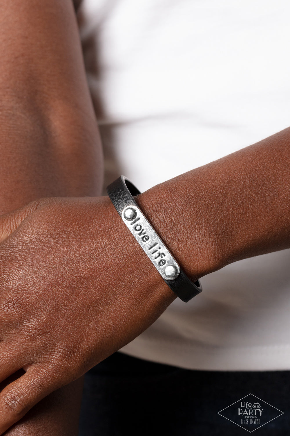 Love Life - Black #B048-2