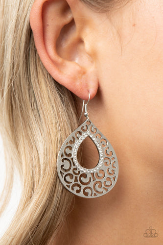 Airy Applique - #E197