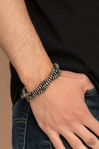 Island Endeavor - Black #U102