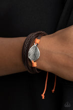 Load image into Gallery viewer, FROND and Center - Orange #B159