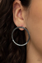 Load image into Gallery viewer, Spot On Opulence - Black #E538
