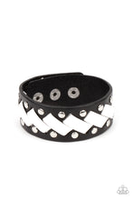 Load image into Gallery viewer, LACES Loaded - Black #U114