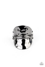 Load image into Gallery viewer, High Stakes Gleam - Black #R-1303