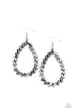 Load image into Gallery viewer, Striking RESPLENDENCE - Silver #E492
