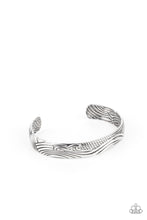 Load image into Gallery viewer, Tidal Trek - Silver #U101