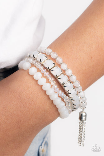 Day Trip Trinket - White #B240
