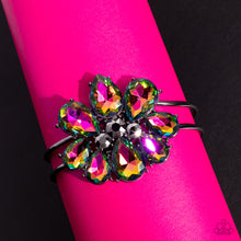 Load image into Gallery viewer, DAUNTLESS is More - Multi #B052