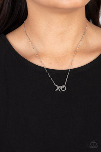 Hugs and Kisses - Silver #N473