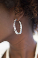 Load image into Gallery viewer, GLITZY By Association -Silver  #BB-32