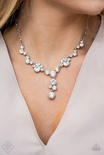 Load image into Gallery viewer, FIERCELY 5TH AVENUE - FEBRUARY COMPLETE TREND BLEND FASHION FIX