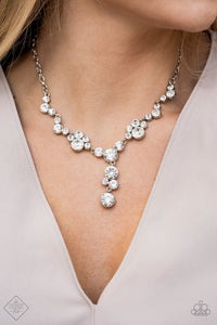 FIERCELY 5TH AVENUE - FEBRUARY COMPLETE TREND BLEND FASHION FIX