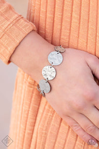 SUNSET SIGHTINGS - JANUARY COMPLETE TREND BLEND FASHION FIX