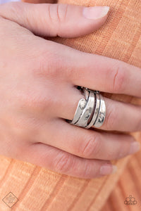 SUNSET SIGHTINGS - JANUARY COMPLETE TREND BLEND FASHION FIX
