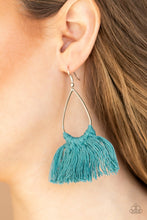 Load image into Gallery viewer, Tassel Treat- BLACK #E620